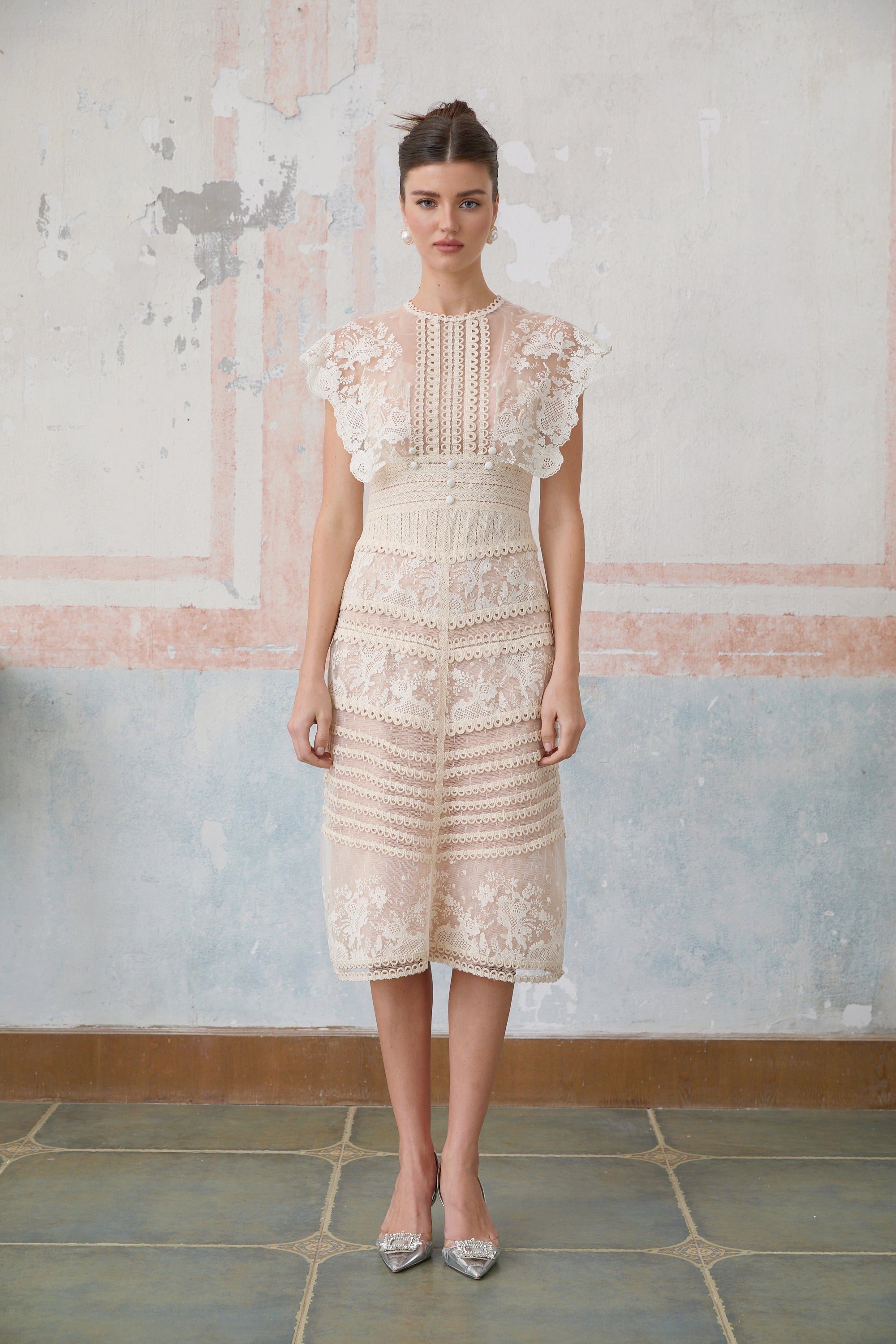 R&S Embroidered Midi Lace Dress