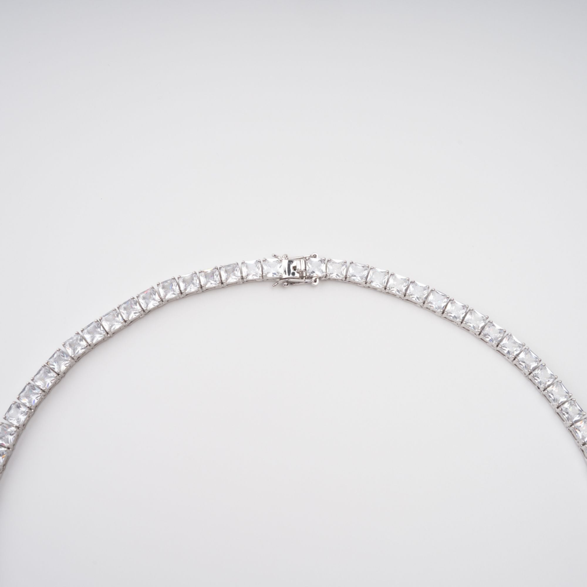 "Éclat" Crystal Necklace – Silver