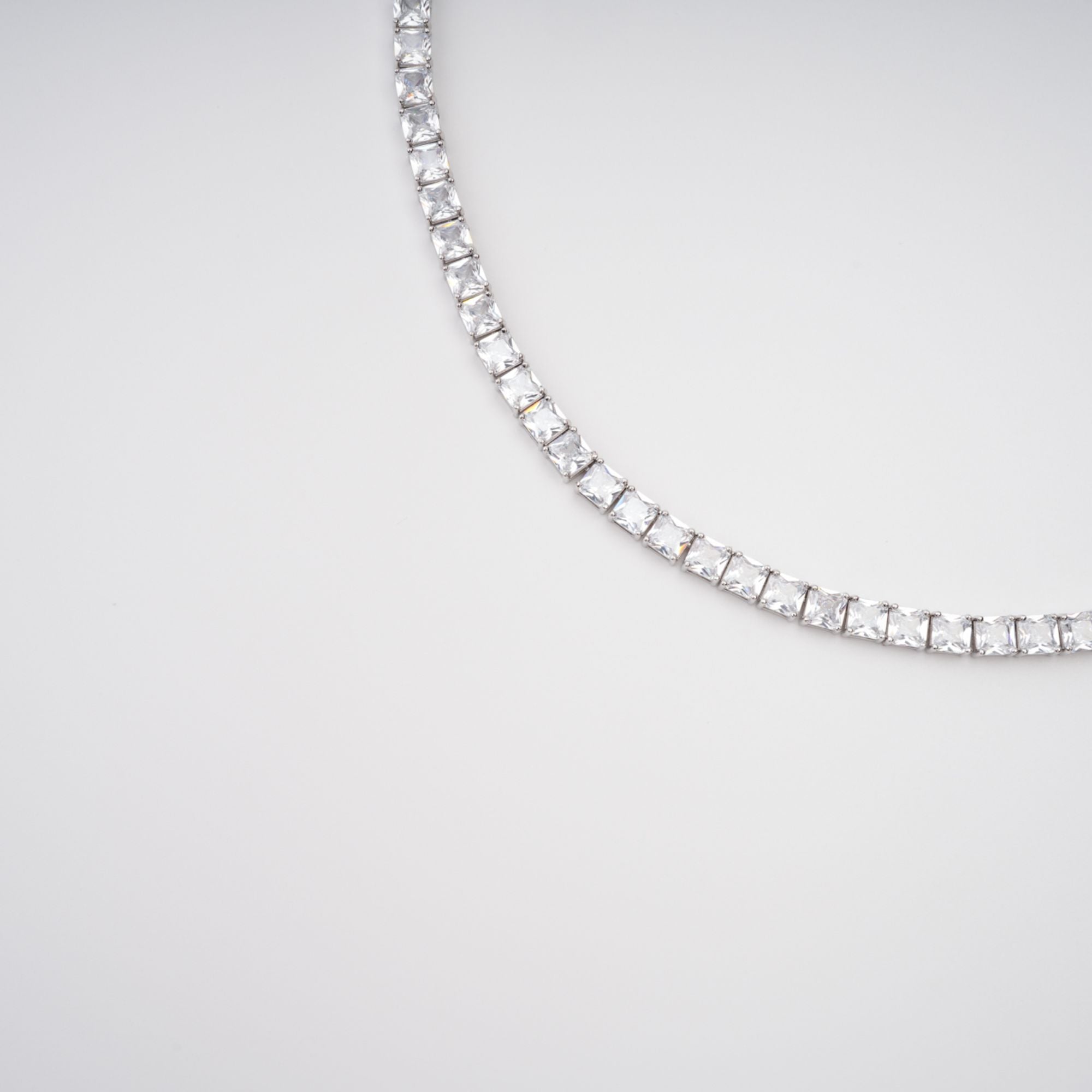 "Éclat" Crystal Necklace – Silver